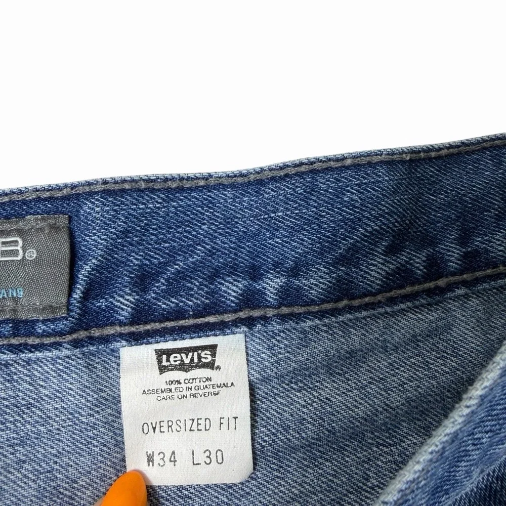 VTG Levi's Silvertab Women's Shorts Sz 34 (33) Blue Jean Cutoff Loose Y2K Jorts